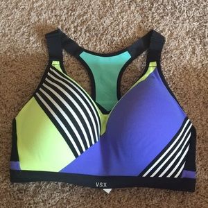 VS sport bra